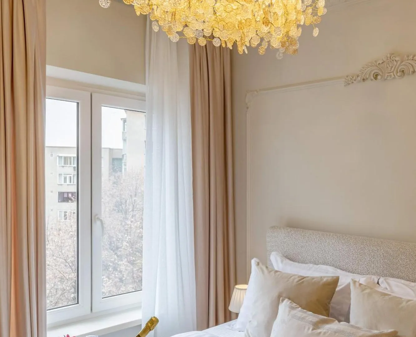 Maison Elysee - An Elegant Apartment In Piata Romana Bucharest